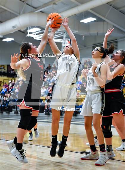 Thumbnail 1 in Bigelow vs. Eureka Springs (AAA 2A State Playoff First Round) photogallery.