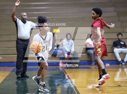Thumbnail 2 in Douglas Byrd vs. E.E. Smith photogallery.