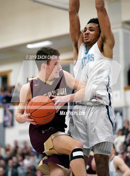 Thumbnail 2 in Franklin vs. Algonquin Regional (MIAA D1 Regional First Round) photogallery.