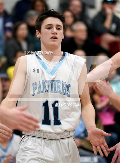 Thumbnail 2 in Franklin vs. Algonquin Regional (MIAA D1 Regional First Round) photogallery.