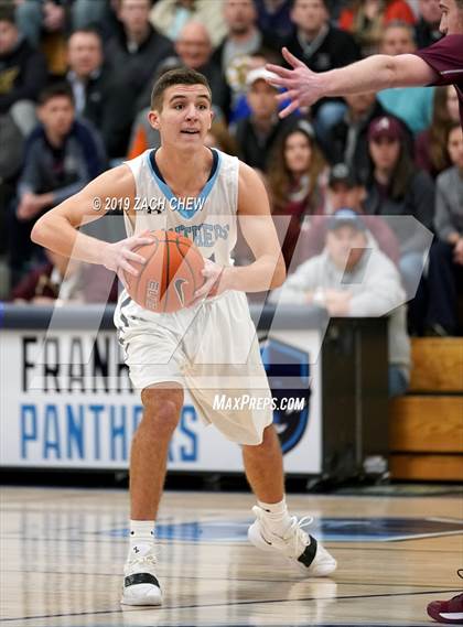 Thumbnail 1 in Franklin vs. Algonquin Regional (MIAA D1 Regional First Round) photogallery.
