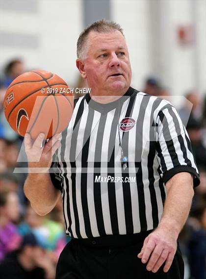 Thumbnail 3 in Franklin vs. Algonquin Regional (MIAA D1 Regional First Round) photogallery.