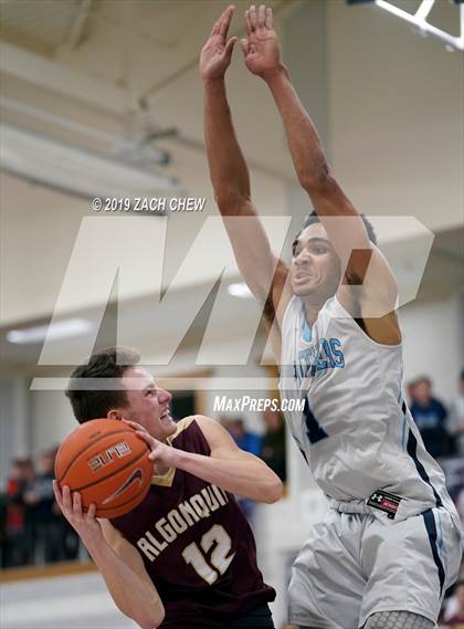 Thumbnail 3 in Franklin vs. Algonquin Regional (MIAA D1 Regional First Round) photogallery.