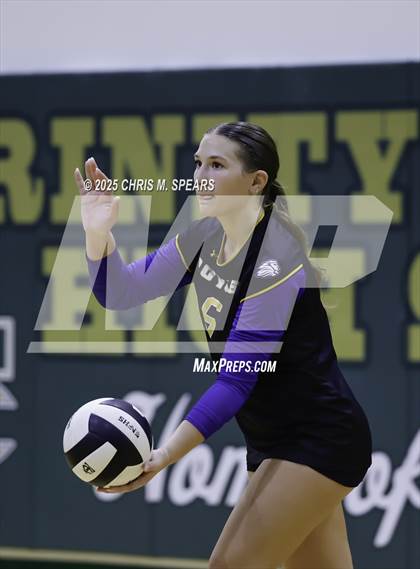 Thumbnail 3 in The First Academy vs. Trinity Catholic photogallery.