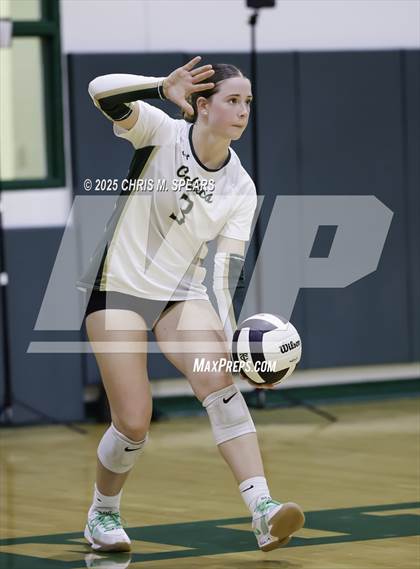 Thumbnail 3 in The First Academy vs. Trinity Catholic photogallery.