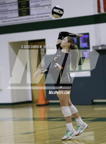 Thumbnail 1 in The First Academy vs. Trinity Catholic photogallery.