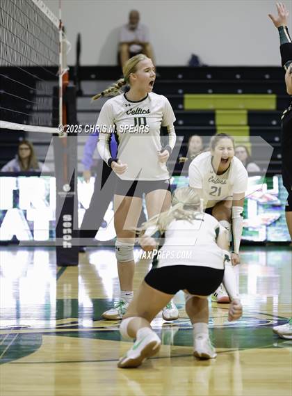 Thumbnail 2 in The First Academy vs. Trinity Catholic photogallery.