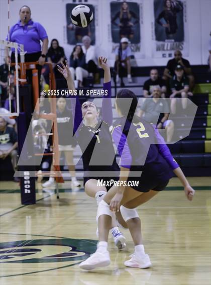 Thumbnail 3 in The First Academy vs. Trinity Catholic photogallery.