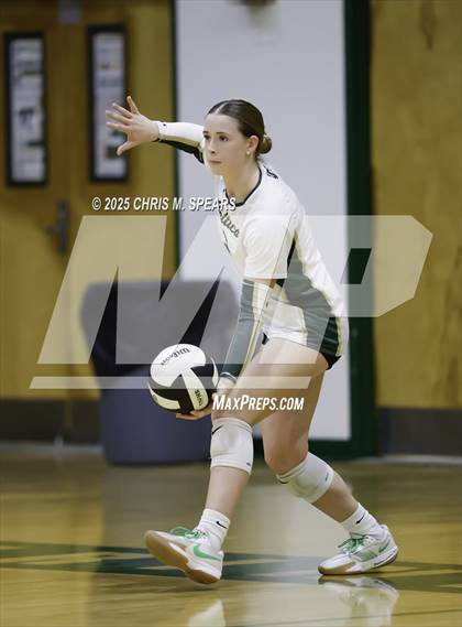 Thumbnail 3 in The First Academy vs. Trinity Catholic photogallery.