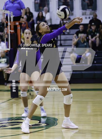 Thumbnail 2 in The First Academy vs. Trinity Catholic photogallery.