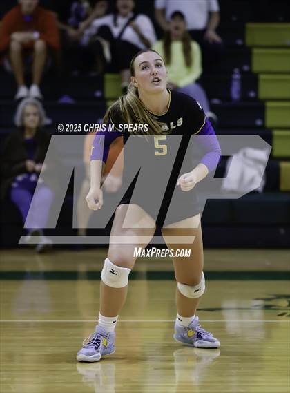 Thumbnail 3 in The First Academy vs. Trinity Catholic photogallery.