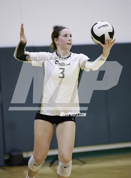 Thumbnail 2 in The First Academy vs. Trinity Catholic photogallery.