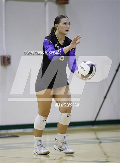 Thumbnail 2 in The First Academy vs. Trinity Catholic photogallery.