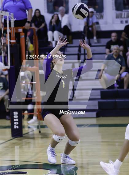 Thumbnail 1 in The First Academy vs. Trinity Catholic photogallery.