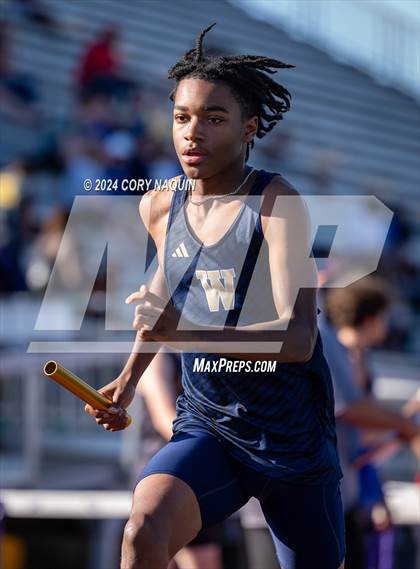 Thumbnail 1 in Tiger Relays photogallery.