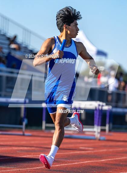 Thumbnail 2 in Tiger Relays photogallery.