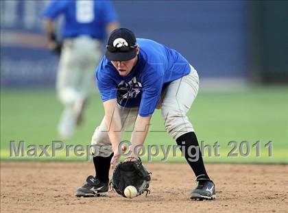 Thumbnail 2 in Austin Area Senior All-Star Game photogallery.