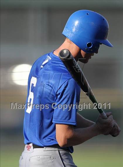 Thumbnail 1 in Austin Area Senior All-Star Game photogallery.