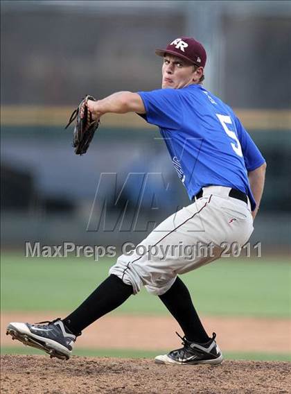 Thumbnail 2 in Austin Area Senior All-Star Game photogallery.