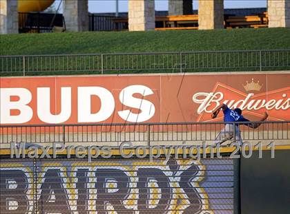 Thumbnail 3 in Austin Area Senior All-Star Game photogallery.
