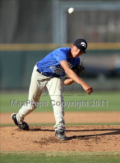 Thumbnail 2 in Austin Area Senior All-Star Game photogallery.