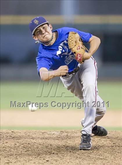 Thumbnail 3 in Austin Area Senior All-Star Game photogallery.