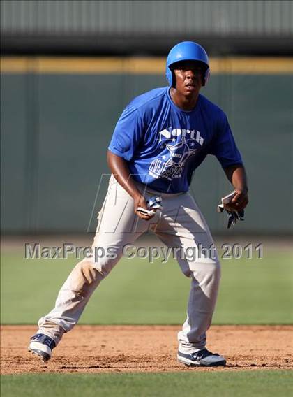 Thumbnail 2 in Austin Area Senior All-Star Game photogallery.