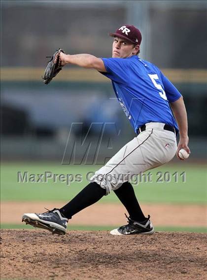 Thumbnail 1 in Austin Area Senior All-Star Game photogallery.