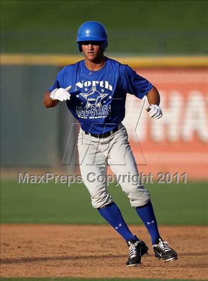 Thumbnail 3 in Austin Area Senior All-Star Game photogallery.