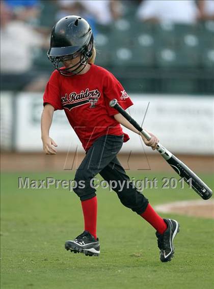 Thumbnail 1 in Austin Area Senior All-Star Game photogallery.