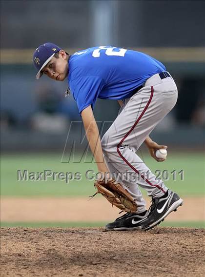Thumbnail 2 in Austin Area Senior All-Star Game photogallery.