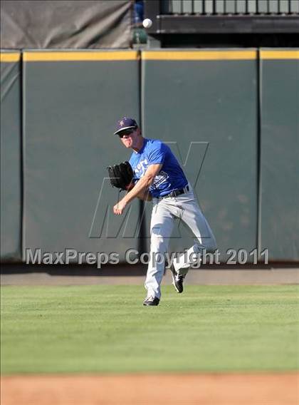 Thumbnail 3 in Austin Area Senior All-Star Game photogallery.