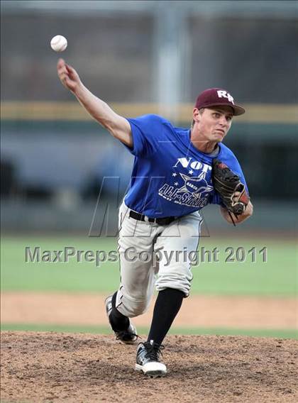 Thumbnail 2 in Austin Area Senior All-Star Game photogallery.