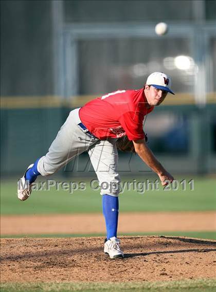 Thumbnail 2 in Austin Area Senior All-Star Game photogallery.