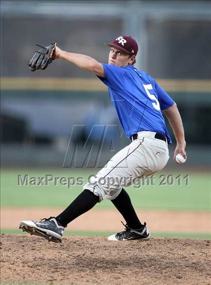 Thumbnail 3 in Austin Area Senior All-Star Game photogallery.