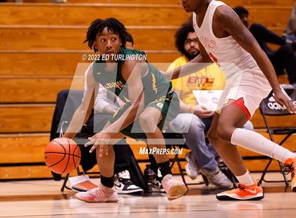 Thumbnail 1 in Wasatch Academy vs. Greenforest (Holiday Hoopsgiving) photogallery.