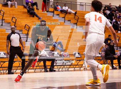 Thumbnail 2 in Wasatch Academy vs. Greenforest (Holiday Hoopsgiving) photogallery.