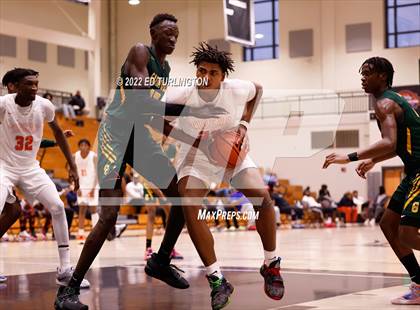 Thumbnail 3 in Wasatch Academy vs. Greenforest (Holiday Hoopsgiving) photogallery.