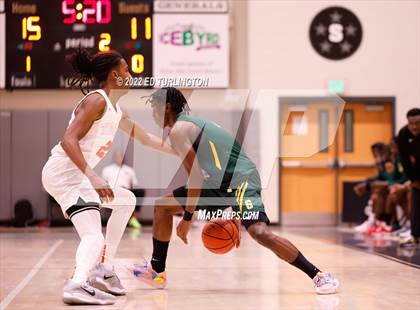 Thumbnail 3 in Wasatch Academy vs. Greenforest (Holiday Hoopsgiving) photogallery.