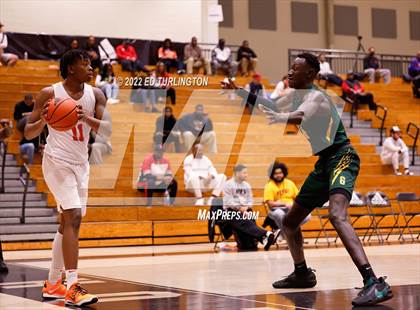 Thumbnail 3 in Wasatch Academy vs. Greenforest (Holiday Hoopsgiving) photogallery.