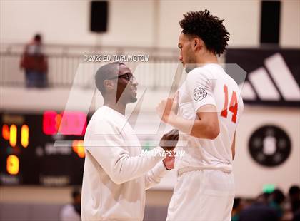 Thumbnail 1 in Wasatch Academy vs. Greenforest (Holiday Hoopsgiving) photogallery.