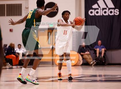 Thumbnail 3 in Wasatch Academy vs. Greenforest (Holiday Hoopsgiving) photogallery.