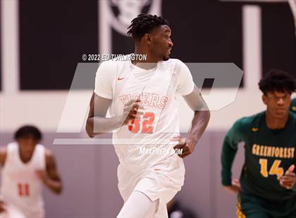 Thumbnail 3 in Wasatch Academy vs. Greenforest (Holiday Hoopsgiving) photogallery.