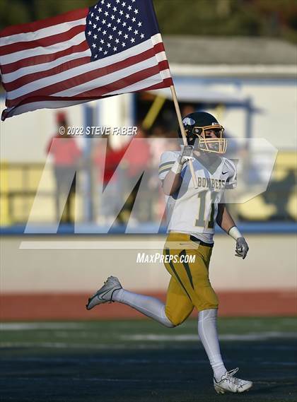 Thumbnail 2 in Richland @ Kennedy Catholic [WIAA 4A State Playoff Round 1] photogallery.