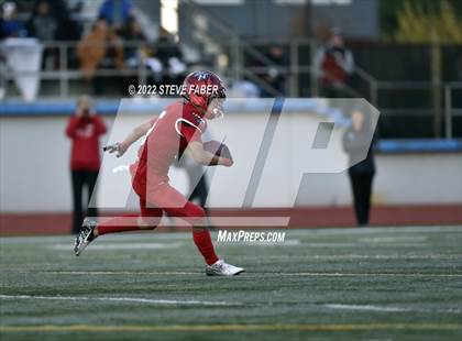 Thumbnail 1 in Richland @ Kennedy Catholic [WIAA 4A State Playoff Round 1] photogallery.