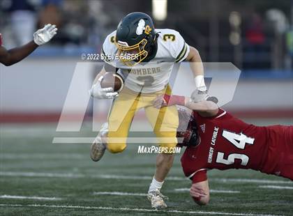 Thumbnail 2 in Richland @ Kennedy Catholic [WIAA 4A State Playoff Round 1] photogallery.