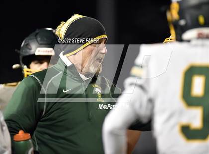 Thumbnail 3 in Richland @ Kennedy Catholic [WIAA 4A State Playoff Round 1] photogallery.