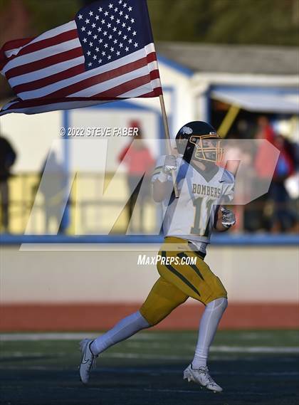 Thumbnail 1 in Richland @ Kennedy Catholic [WIAA 4A State Playoff Round 1] photogallery.