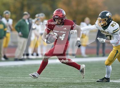 Thumbnail 1 in Richland @ Kennedy Catholic [WIAA 4A State Playoff Round 1] photogallery.