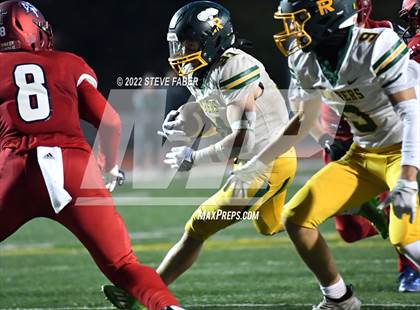 Thumbnail 1 in Richland @ Kennedy Catholic [WIAA 4A State Playoff Round 1] photogallery.